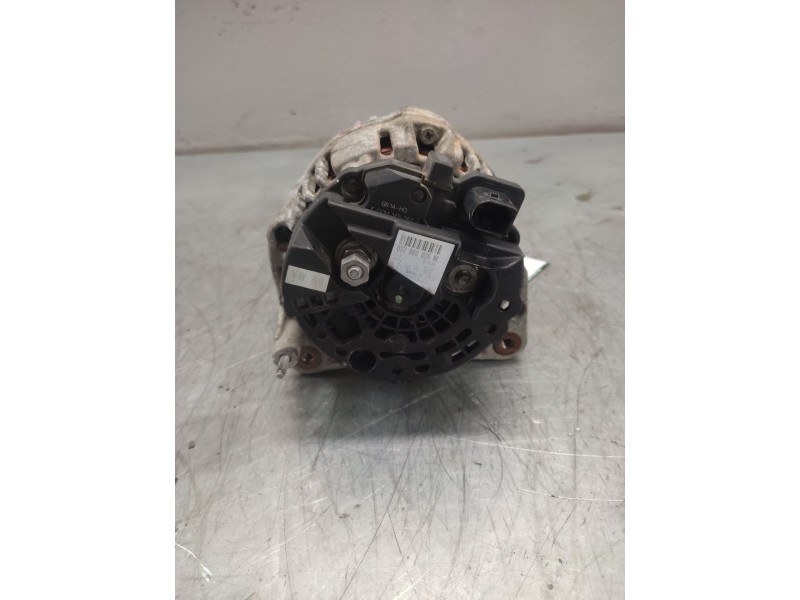 Recambio de alternador para skoda fabia (6y2/6y3) attractive referencia OEM IAM 037903025M 14V 90A 0124325013