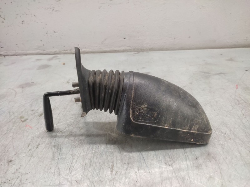 Recambio de retrovisor izquierdo para peugeot 205 ii (20a/c) 1.8 diesel referencia OEM IAM  MANUAL 
