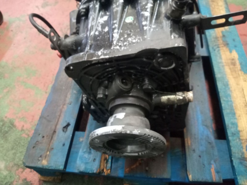 Recambio de caja cambios para volvo fl 612 5.5 diesel referencia OEM IAM FS4106B Y04323 20376964