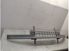 Recambio de rejilla delantera central para ford transit, combi/bus 86/92 bus ft 100 gl largo hd referencia OEM IAM    2