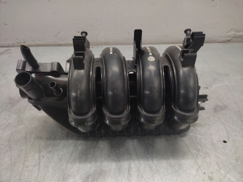 Recambio de colector admision para skoda fabia (6y2/6y3) attractive referencia OEM IAM 036129711FM  