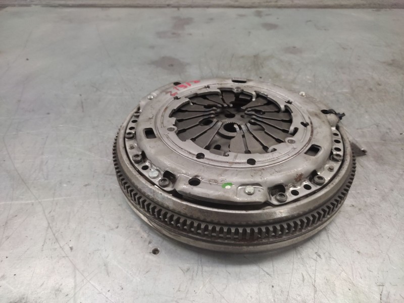 Recambio de volante motor para bmw serie 3 berlina (e46) 323i referencia OEM IAM   