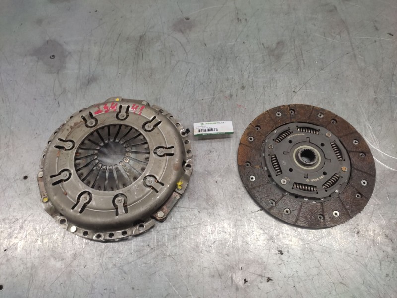 Recambio de kit embrague para audi a4 berlina (b5) 1.9 tdi referencia OEM IAM   