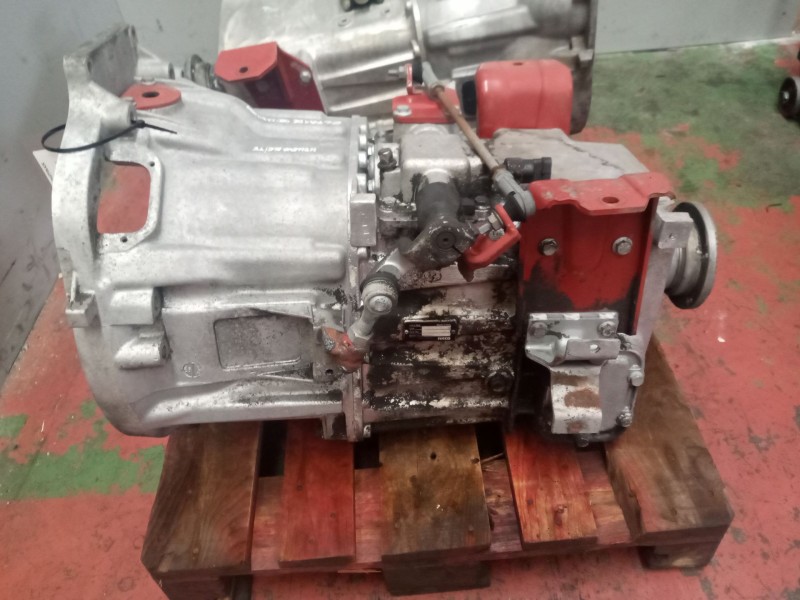 Recambio de caja cambios para iveco eurocargo 100 - 110 100 e 18 (177cv) referencia OEM IAM 2865604697 3828464 8859154