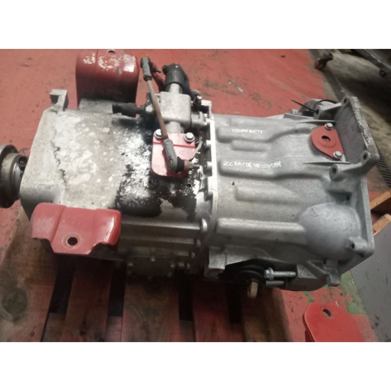 Recambio de caja cambios para iveco eurocargo 100 - 110 100 e 18 (177cv) referencia OEM IAM 2865604697 3828464 8859154