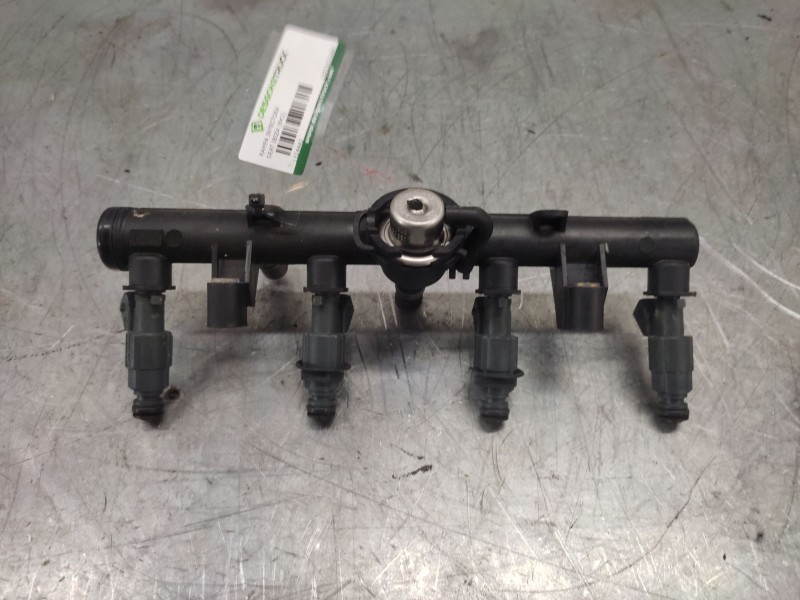 Recambio de rampa inyectora para seat ibiza (6k1) free sky referencia OEM IAM 030133319AA  0280151071