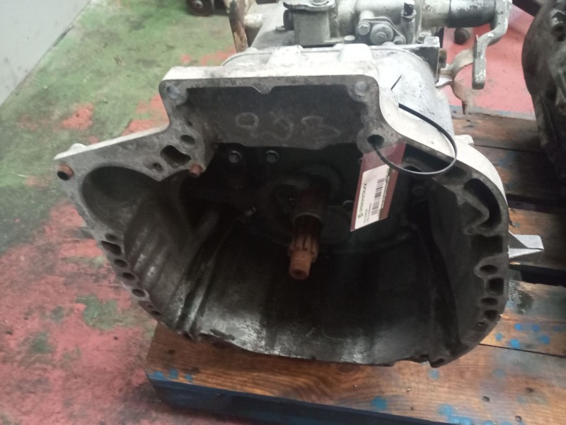 Recambio de caja cambios para iveco eurocargo referencia OEM IAM 2865613P00 7712347 8869368