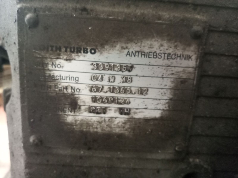 Recambio de despiece caja cambios para volvo trucks b12b referencia OEM IAM VT2412B  3190325