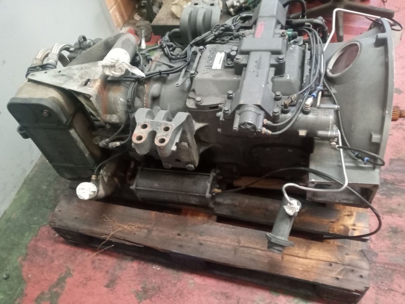 Recambio de caja cambios para scania trucks serie 4 bus k114 referencia OEM IAM GR801R  7185838