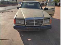 mercedes-benz clase e (w124) berlina del año 1986