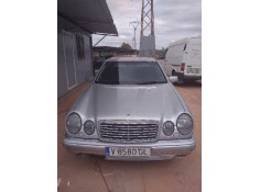 mercedes-benz clase e (w210) berlina diesel del año 1999 2