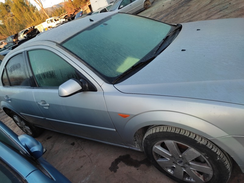 ford mondeo berlina (ge) del año 2002