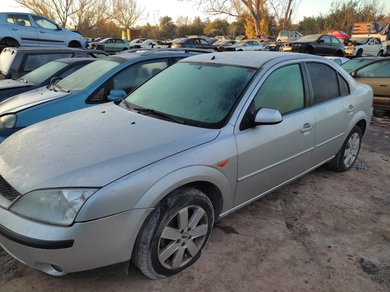 ford mondeo berlina (ge) del año 2002