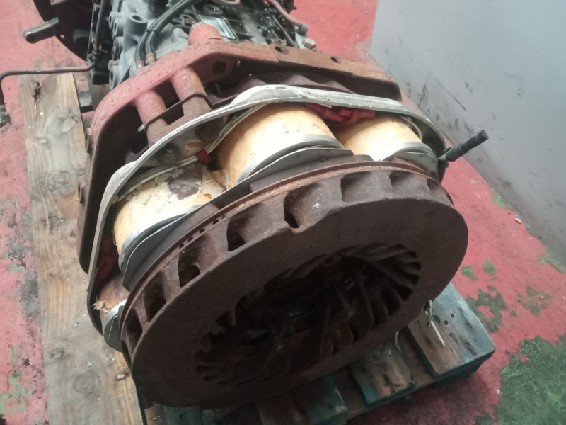 Recambio de caja cambios para renault autobus-furgon 330 referencia OEM IAM 8S180 5010197336 1304054139