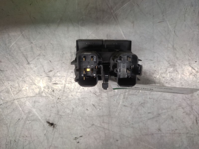 Recambio de warning para ford mondeo berlina (ge) ambiente referencia OEM IAM 2S7T13A350BA  