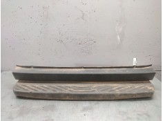 Recambio de paragolpes trasero para volkswagen crafter combi (2e) combi 35 batalla mediana con techo alto referencia OEM IAM  CE