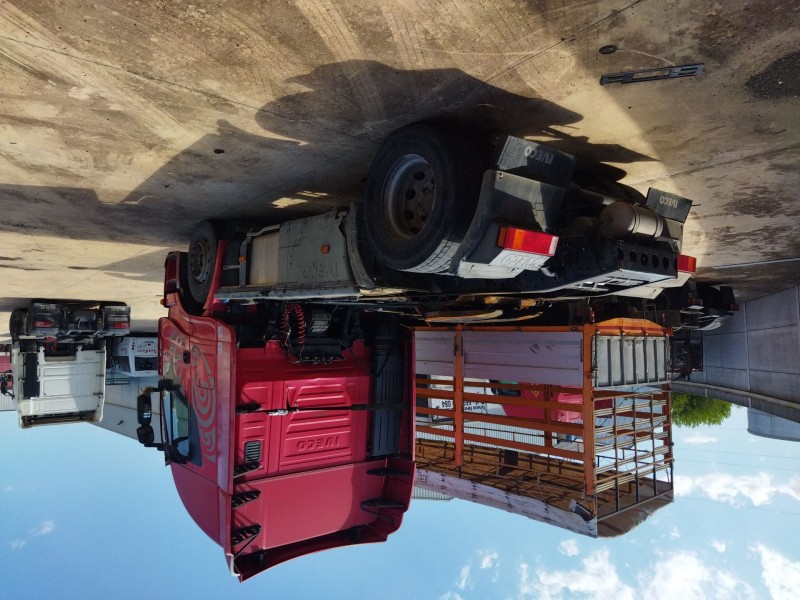 iveco stralis (as) del año 2007
