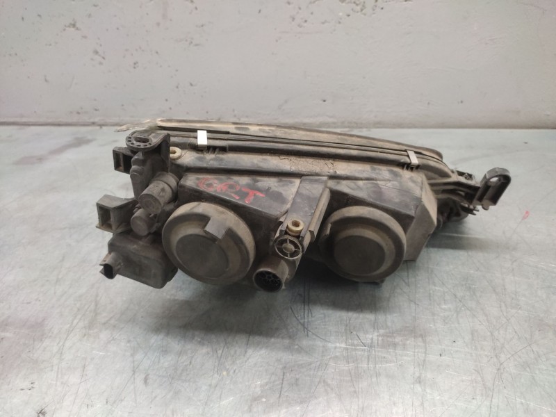 Recambio de faro izquierdo para opel vectra b (j96) 2.0 dti 16v (f19) referencia OEM IAM   