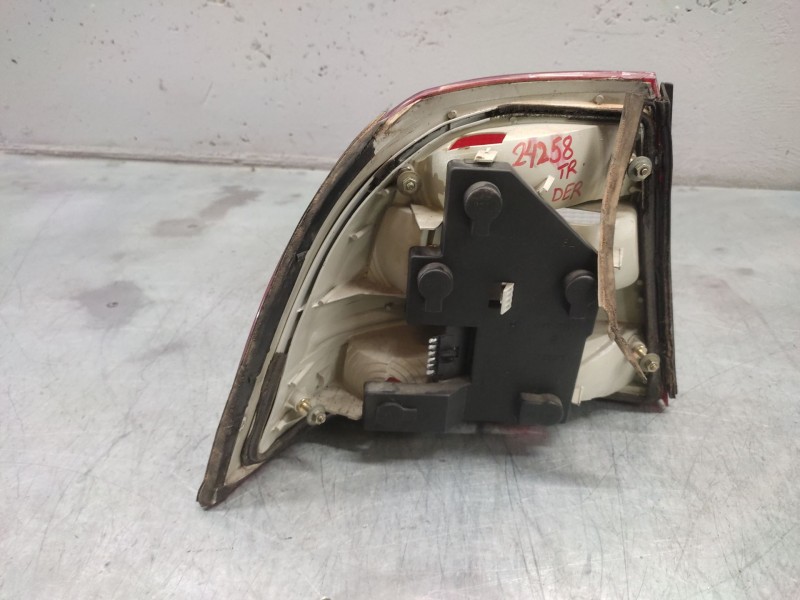 Recambio de piloto trasero derecho para opel vectra b (j96) 2.0 dti 16v (f19) referencia OEM IAM   