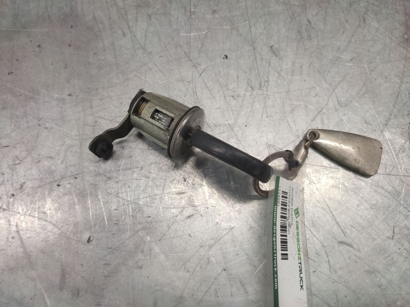 Recambio de bombin puerta para citroën berlingo 1.9 d multispace referencia OEM IAM   