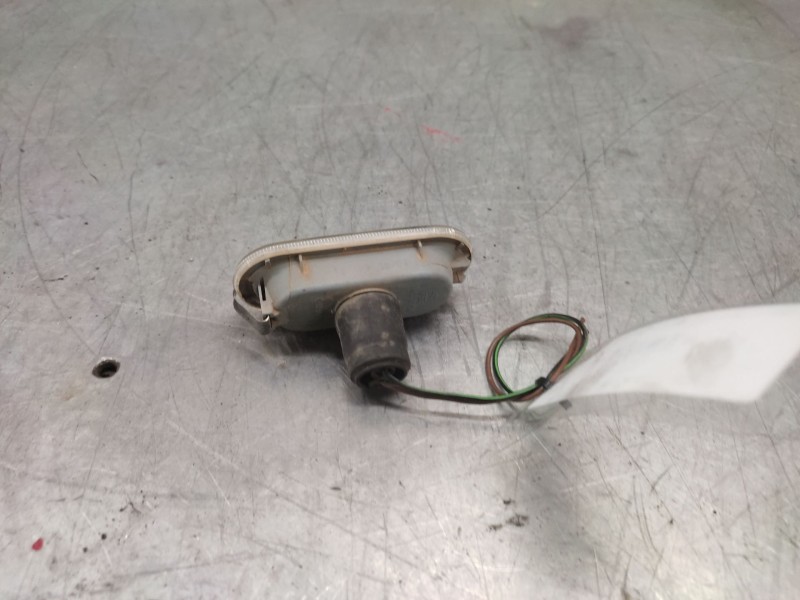Recambio de piloto lateral derecho para volkswagen polo (9n1) gt referencia OEM IAM   