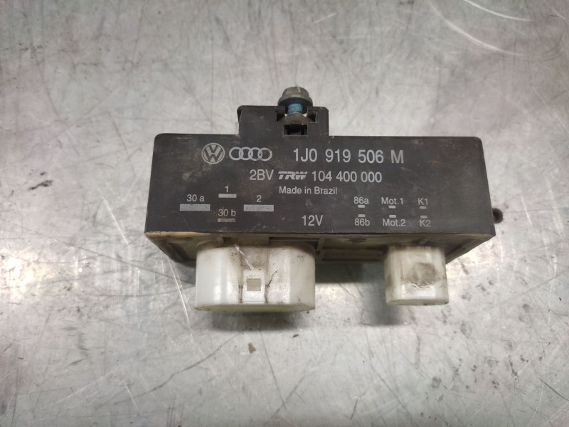 Recambio de rele electroventiladores para volkswagen polo (9n1) gt referencia OEM IAM 1J0919506M  