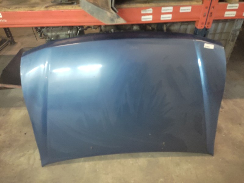 Recambio de capo para mitsubishi pajero -- referencia OEM IAM   