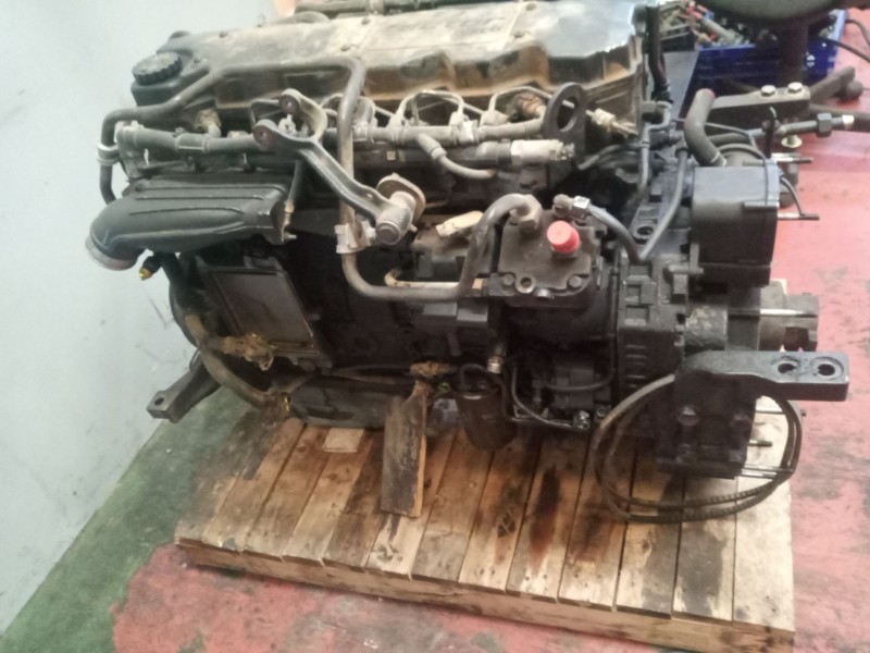 Recambio de despiece motor para iveco eurocargo 05.03  5.9 diesel referencia OEM IAM F4AE0681A  