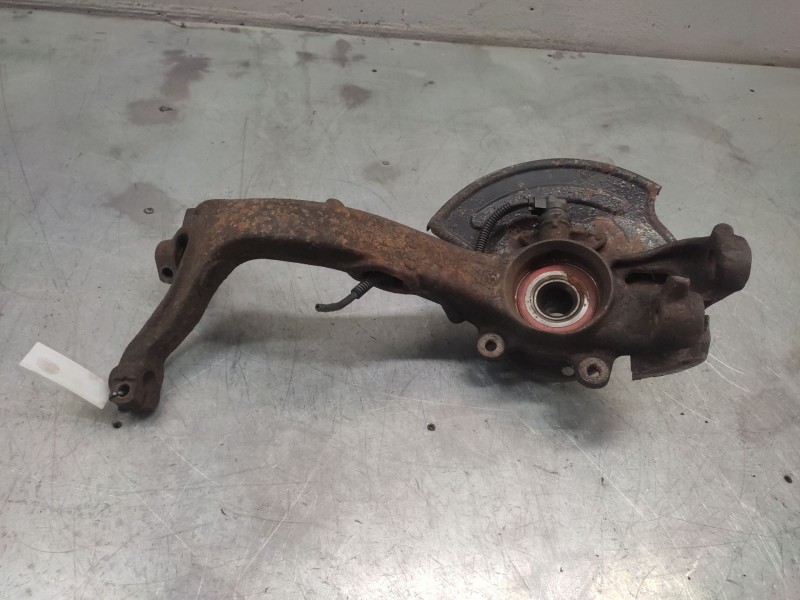 Recambio de mangueta delantera izquierda para volkswagen passat berlina (3b3) 1.9 tdi referencia OEM IAM   