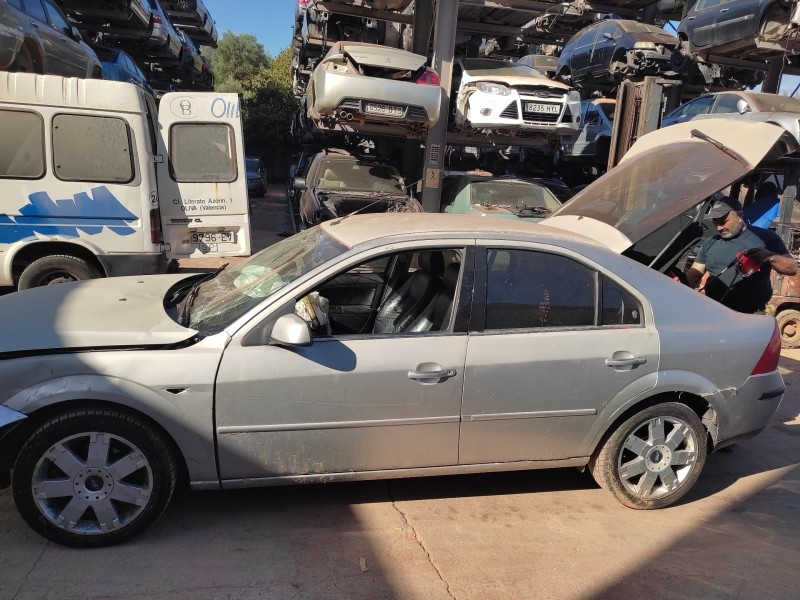 ford mondeo berlina (ge) del año 2003