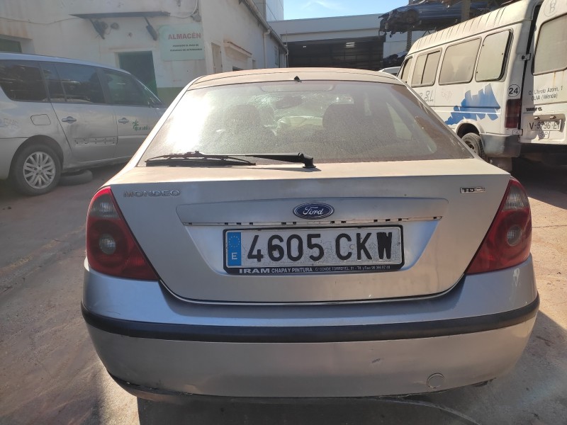 ford mondeo berlina (ge) del año 2003