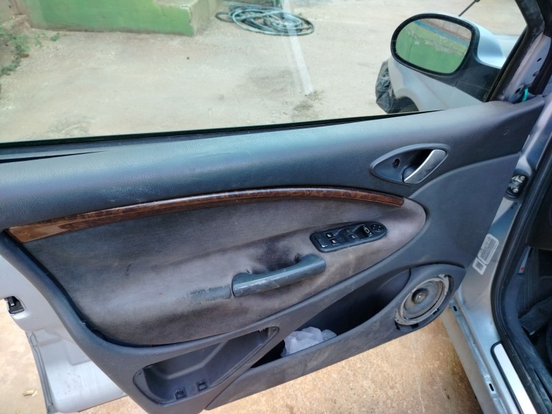 citroën c5 berlina del año 2001