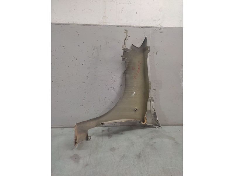 Recambio de aleta delantera derecha para fiat punto berlina (188) 1.2 8v active referencia OEM IAM   