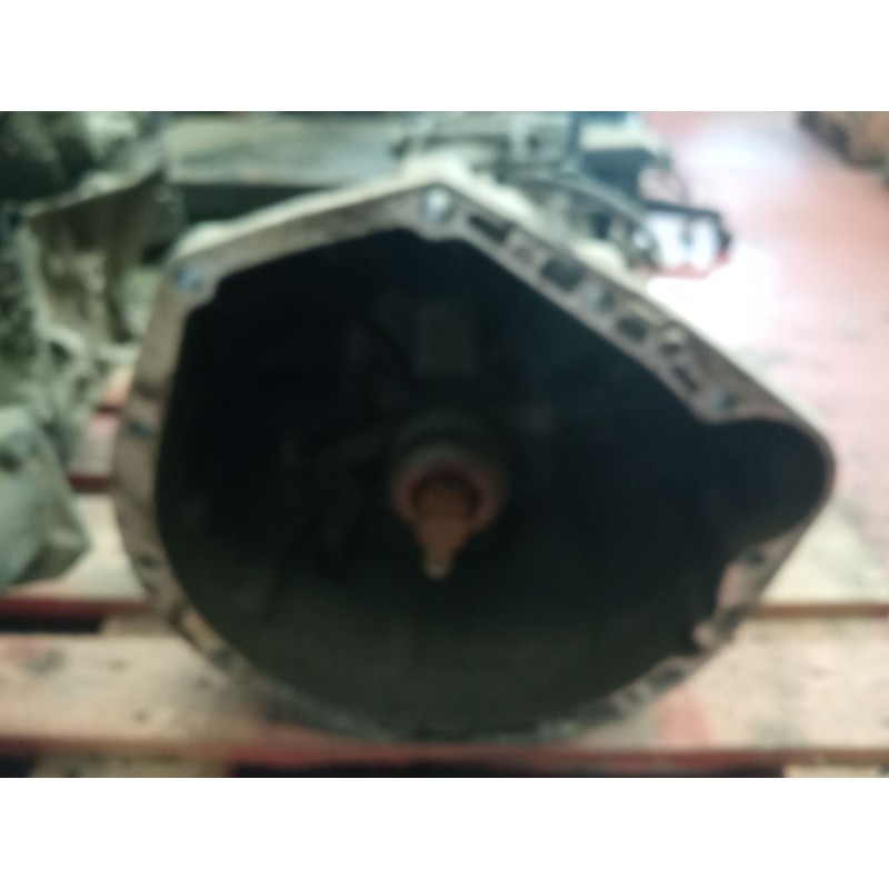 Recambio de caja cambios para mercedes-benz sprinter (w901,w903) combi 310 d (903.471-472) referencia OEM IAM G32-5/5 A902260050