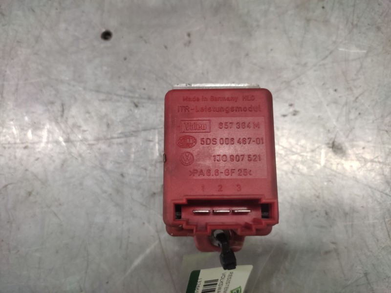 Recambio de resistencia calefaccion para volkswagen golf iv berlina (1j1) 1.9 tdi referencia OEM IAM 1J0907521  3 PINS