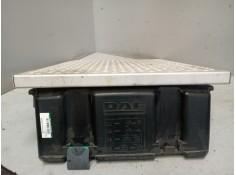 Recambio de tapa bateria para daf serie xf105.xxx 12.9 diesel referencia OEM IAM 1791916  