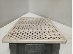 Recambio de tapa bateria para daf serie xf105.xxx 12.9 diesel referencia OEM IAM 1791916   2