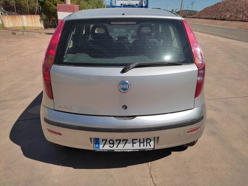 fiat punto berlina (188) del año 2006