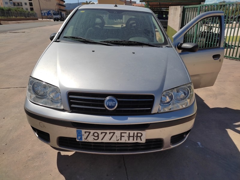 fiat punto berlina (188) del año 2006