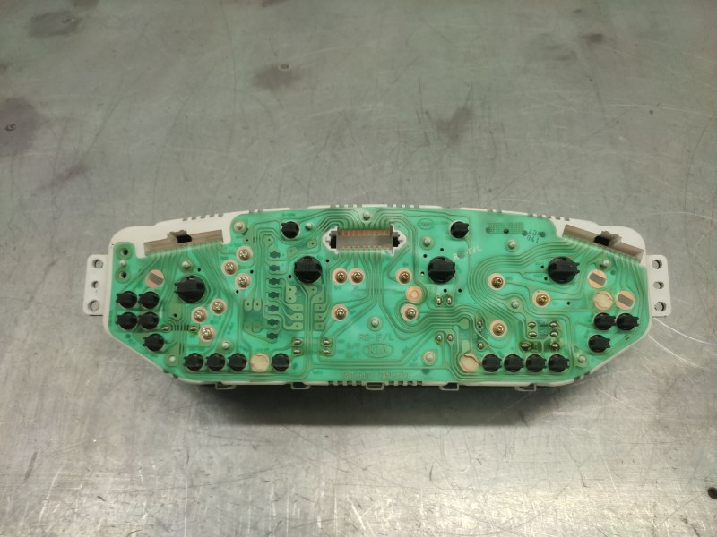 Recambio de cuadro instrumentos para kia carens 2.0 crdi ex monovolumen referencia OEM IAM 200399400K  