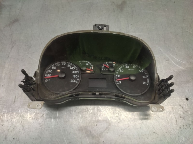 Recambio de cuadro instrumentos para fiat doblo cargo (223) 1.9 jtd sx furg. panorama referencia OEM IAM   