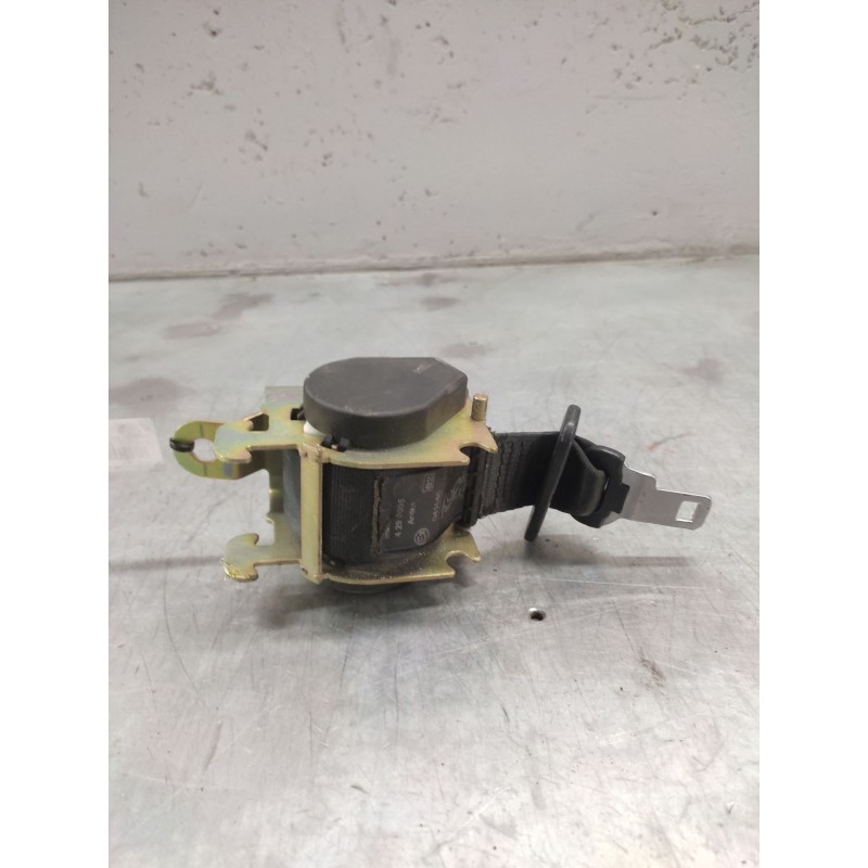 Recambio de cinturon seguridad trasero central para peugeot 307 break / sw (s1) break xt referencia OEM IAM  3ª FILA 