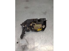 Recambio de cerradura puerta trasera izquierda para kia carens 2.0 crdi ex monovolumen referencia OEM IAM    2