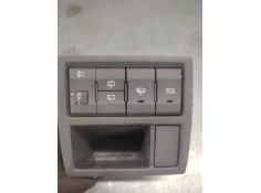 Recambio de botonera para kia carens 2.0 crdi ex monovolumen referencia OEM IAM   