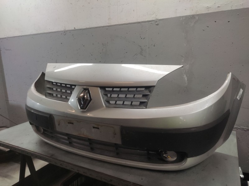 Recambio de paragolpes delantero para renault scenic ii 1.5 dci diesel referencia OEM IAM   