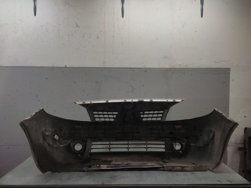 Recambio de paragolpes delantero para renault scenic ii 1.5 dci diesel referencia OEM IAM   