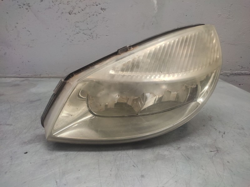 Recambio de faro izquierdo para renault scenic ii 1.5 dci diesel referencia OEM IAM   