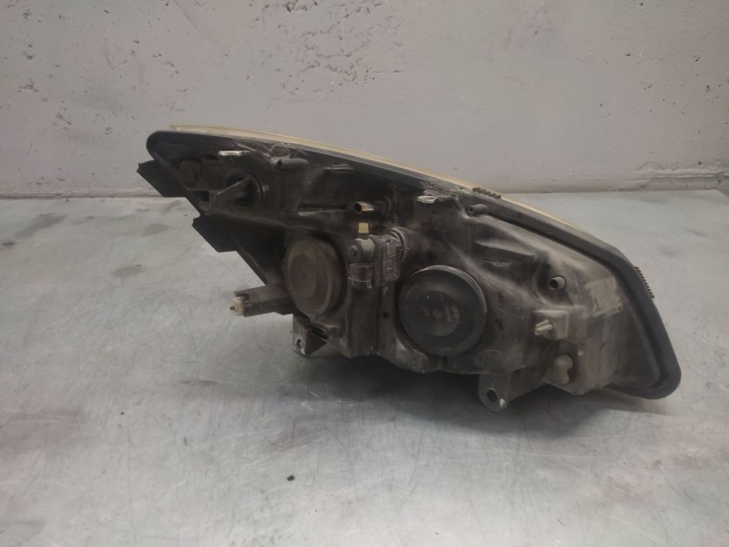 Recambio de faro izquierdo para renault scenic ii 1.5 dci diesel referencia OEM IAM   