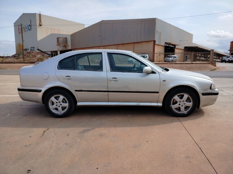 skoda octavia i (1u2) del año 2004