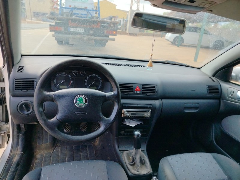 skoda octavia i (1u2) del año 2004